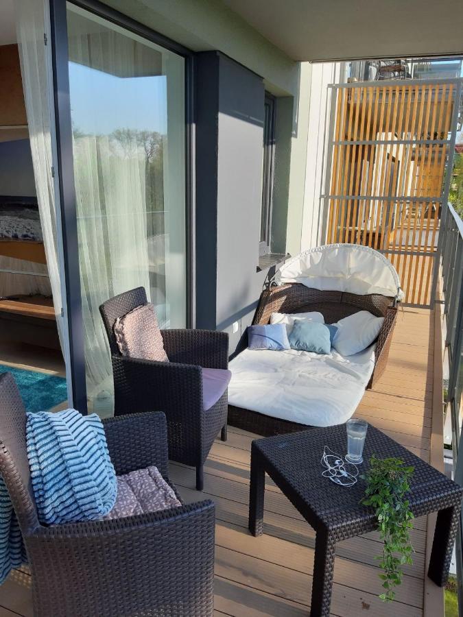 Lazurowy Apartament Kołobrzeg Exteriör bild